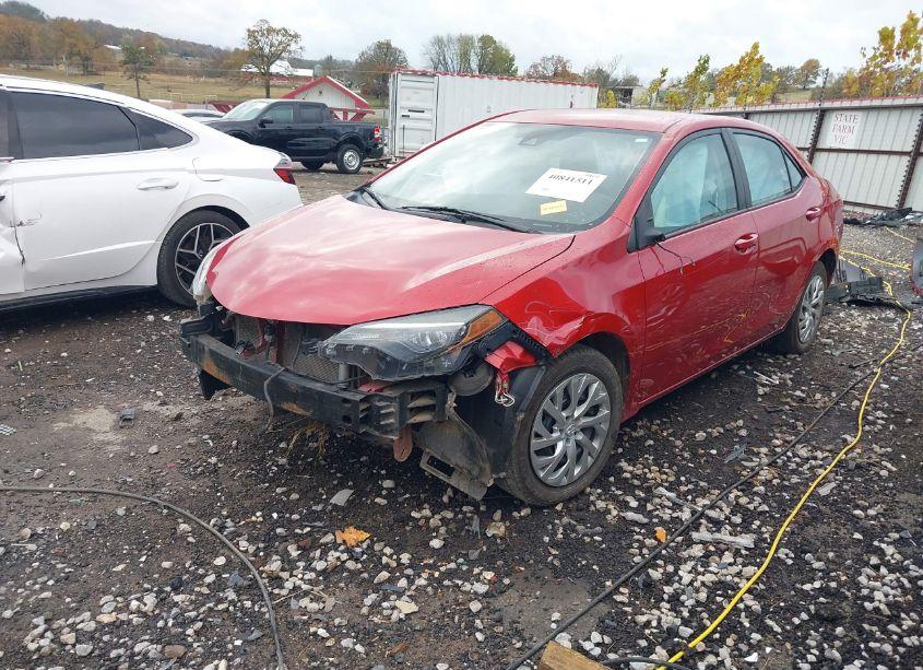 Photo 2 of 2017 Toyota Corolla LE (VIN 5YFBURHE0HP610452)