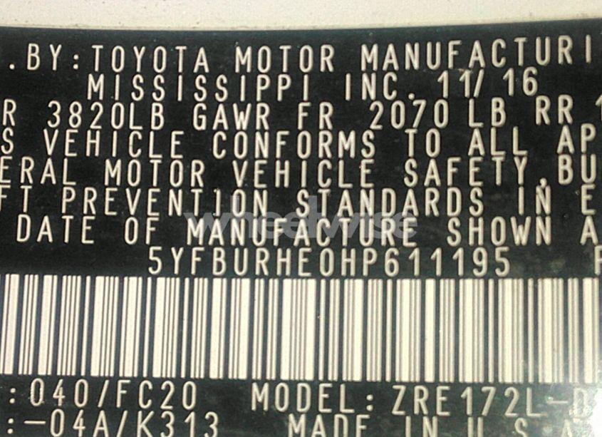 Photo 9 of 2017 Toyota Corolla SE (VIN 5YFBURHE0HP611195)