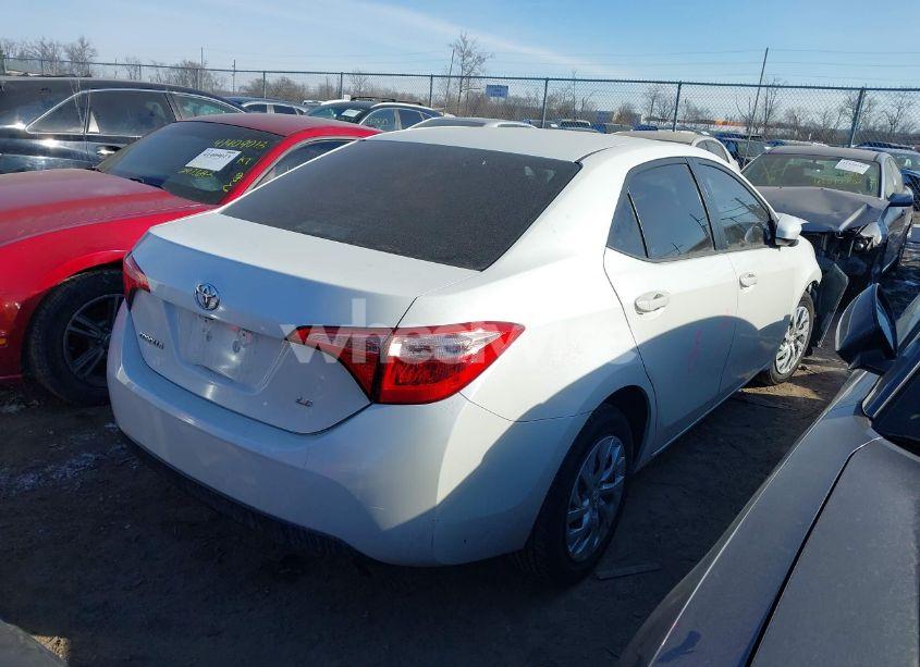 Photo 4 of 2017 Toyota Corolla LE (VIN 5YFBURHE0HP617594)