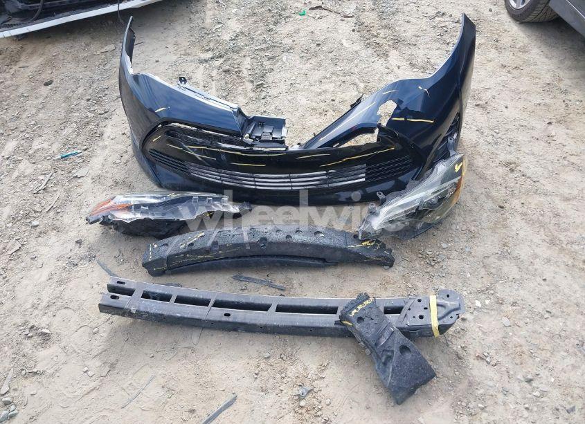 Photo 12 of 2017 Toyota Corolla LE (VIN 5YFBURHE0HP673048)