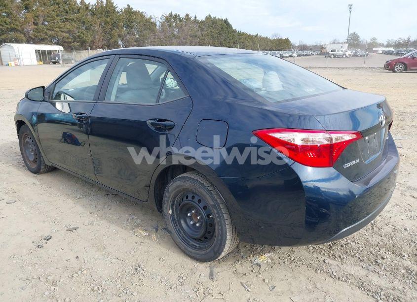 Photo 3 of 2017 Toyota Corolla LE (VIN 5YFBURHE0HP673048)