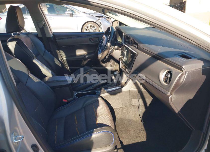 Photo 5 of 2017 Toyota Corolla L/LE/XLE/SE/XSE (VIN 5YFBURHE0HP678251)