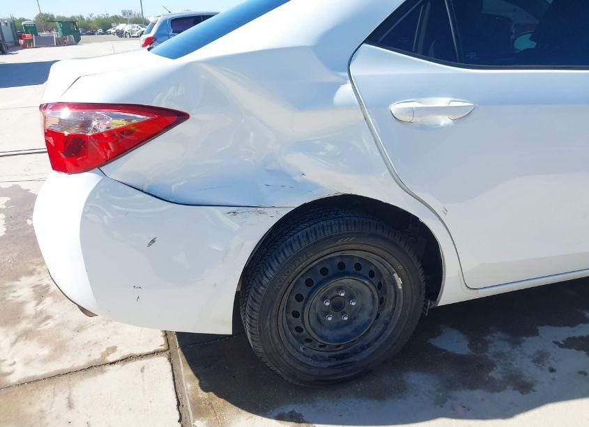 Photo 18 of 2017 Toyota Corolla LE (VIN 5YFBURHE0HP700992)