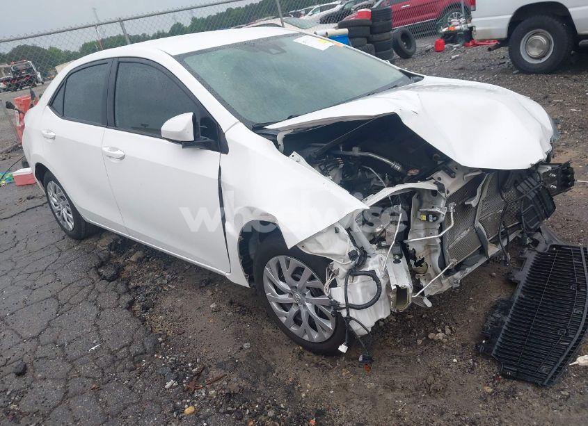 2017 Toyota Corolla L/LE/SE/SE SPECIAL EDITION/XLE/XSE (VIN 5YFBURHE0HP729554) main photo