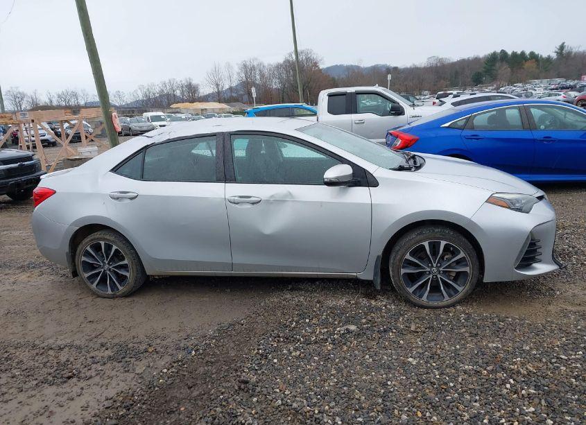Photo 13 of 2017 Toyota Corolla SE (VIN 5YFBURHE0HP735726)