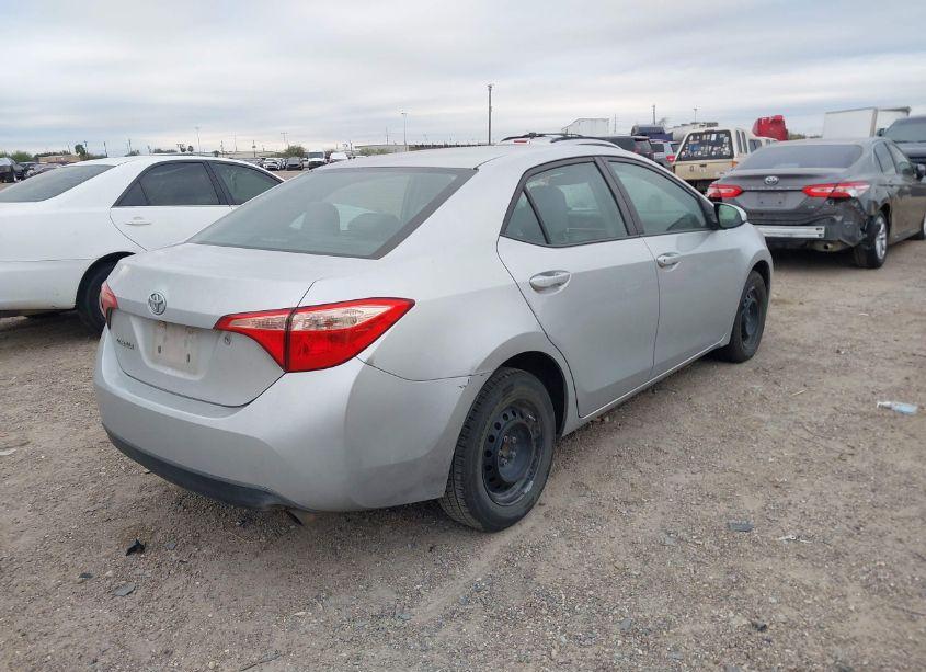 Photo 4 of 2018 Toyota Corolla L (VIN 5YFBURHE0JP765248)