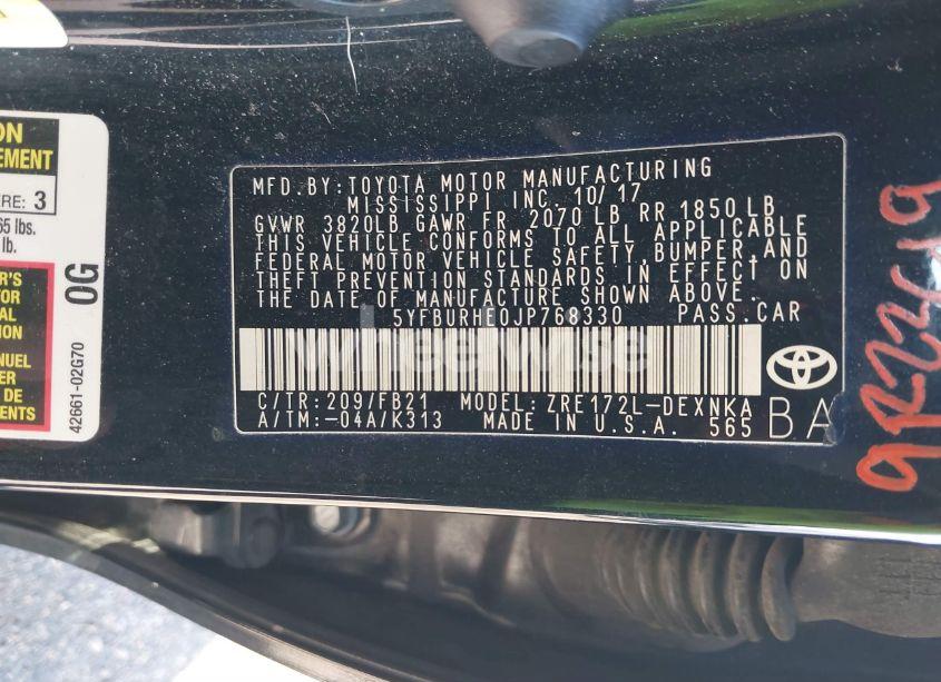 Photo 9 of 2018 Toyota Corolla LE (VIN 5YFBURHE0JP768330)