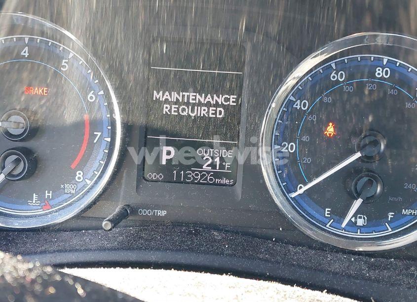 Photo 15 of 2018 Toyota Corolla LE (VIN 5YFBURHE0JP792031)