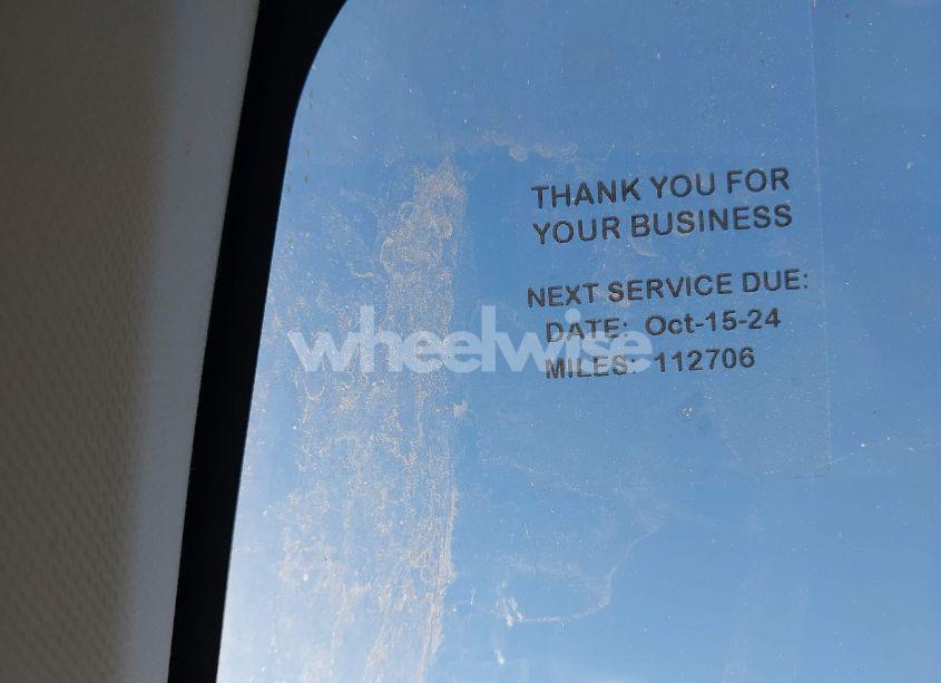 Photo 17 of 2018 Toyota Corolla LE (VIN 5YFBURHE0JP792031)