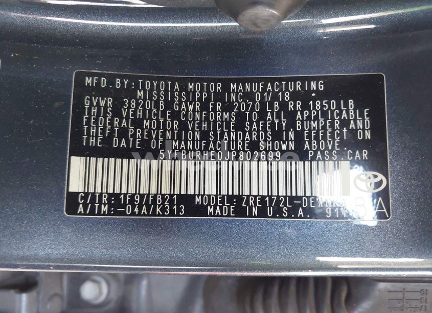 Photo 9 of 2018 Toyota Corolla LE (VIN 5YFBURHE0JP802699)