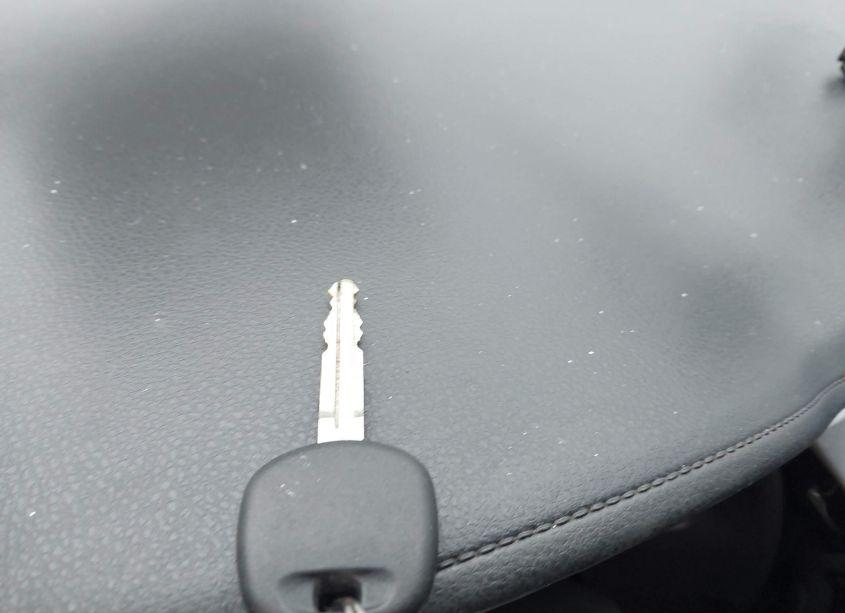 Photo 11 of 2018 Toyota Corolla (VIN 5YFBURHE0JP826694)