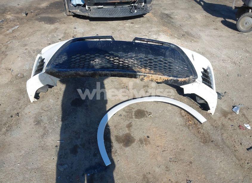 Photo 12 of 2018 Toyota Corolla SE (VIN 5YFBURHE0JP829482)