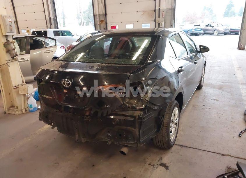 Photo 20 of 2018 Toyota Corolla LE (VIN 5YFBURHE0JP830874)