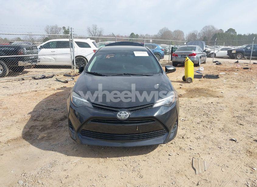 Photo 12 of 2019 Toyota Corolla LE (VIN 5YFBURHE0KP863519)