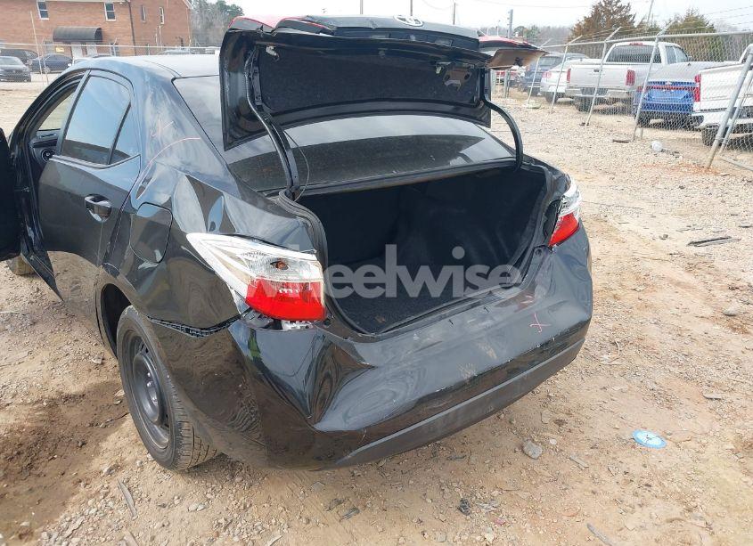 Photo 6 of 2019 Toyota Corolla LE (VIN 5YFBURHE0KP863519)