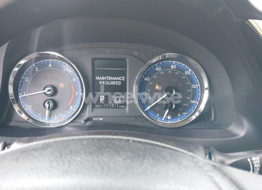 Photo 7 of 2019 Toyota Corolla LE (VIN 5YFBURHE0KP863519)