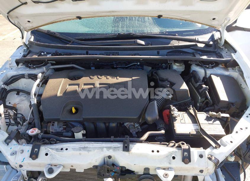 Photo 10 of 2019 Toyota Corolla LE (VIN 5YFBURHE0KP866923)