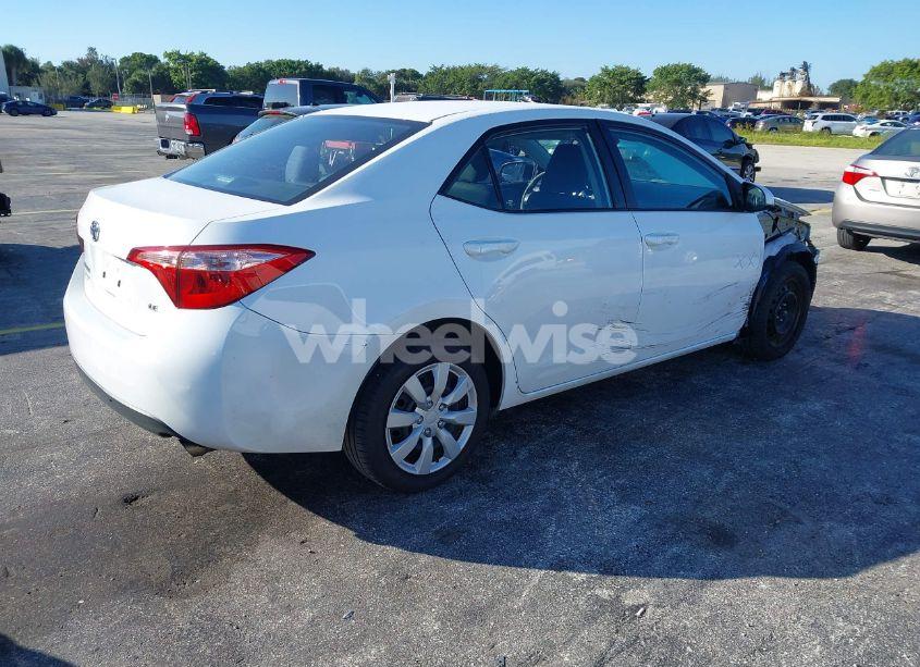 Photo 4 of 2019 Toyota Corolla LE (VIN 5YFBURHE0KP866923)