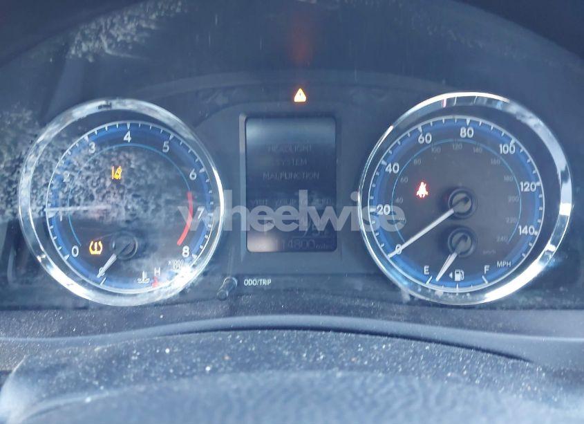 Photo 7 of 2019 Toyota Corolla LE (VIN 5YFBURHE0KP866923)