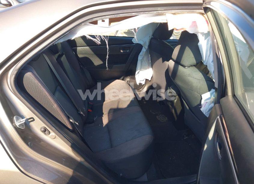 Photo 8 of 2019 Toyota Corolla LE (VIN 5YFBURHE0KP875590)