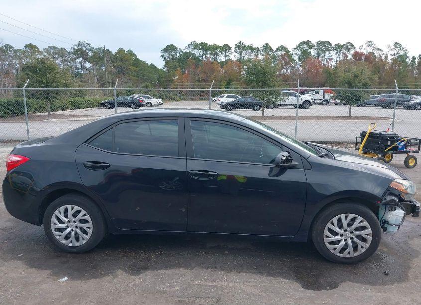 Photo 14 of 2019 Toyota Corolla LE (VIN 5YFBURHE0KP879395)