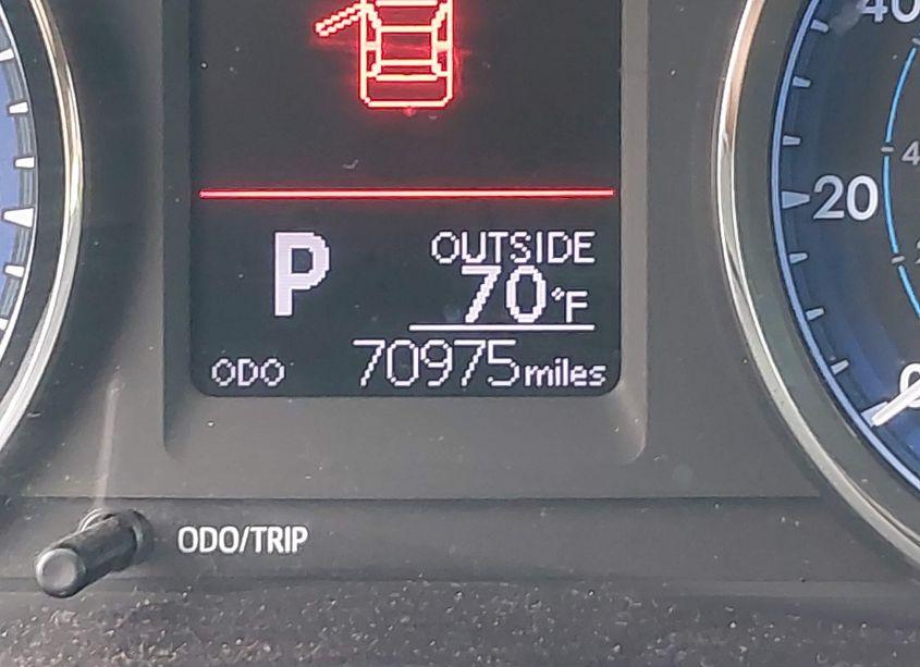 Photo 16 of 2019 Toyota Corolla LE (VIN 5YFBURHE0KP879395)