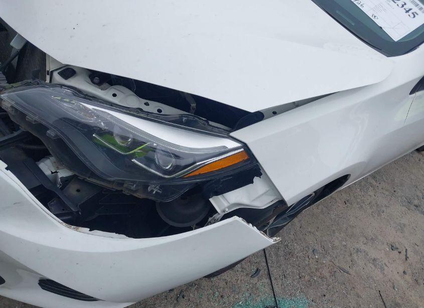 Photo 12 of 2019 Toyota Corolla SE (VIN 5YFBURHE0KP881051)