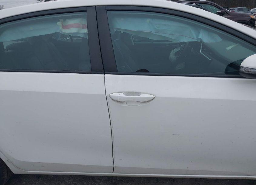 Photo 14 of 2019 Toyota Corolla SE (VIN 5YFBURHE0KP881051)