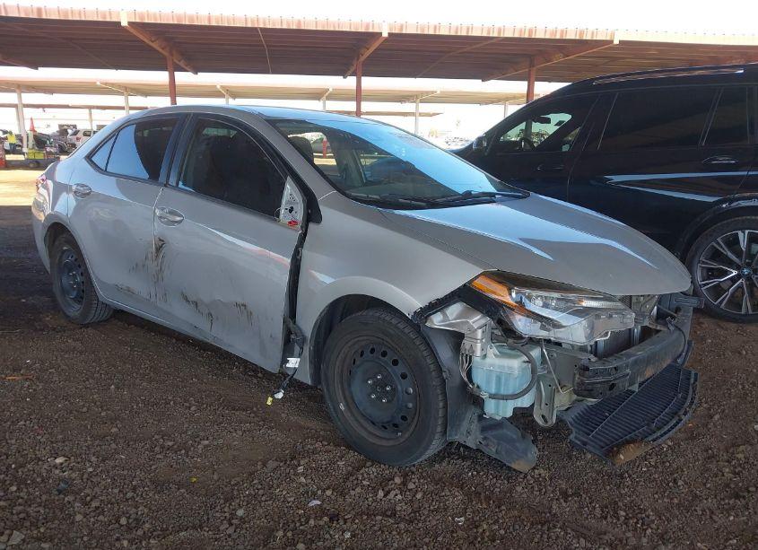 2019 Toyota Corolla LE (VIN 5YFBURHE0KP889313) main photo