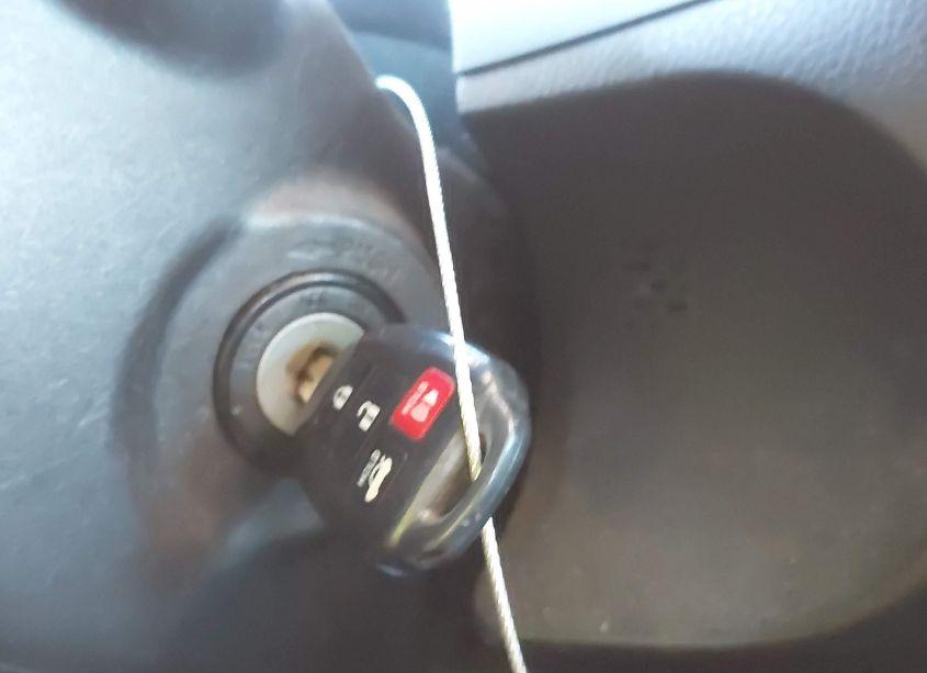 Photo 11 of 2019 Toyota Corolla LE (VIN 5YFBURHE0KP889313)