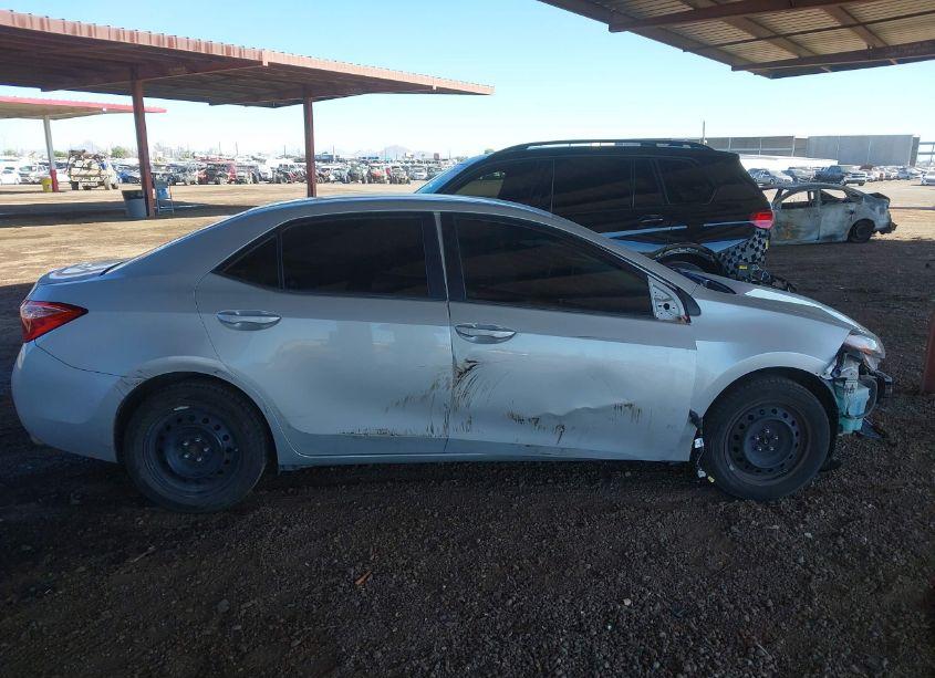 Photo 14 of 2019 Toyota Corolla LE (VIN 5YFBURHE0KP889313)