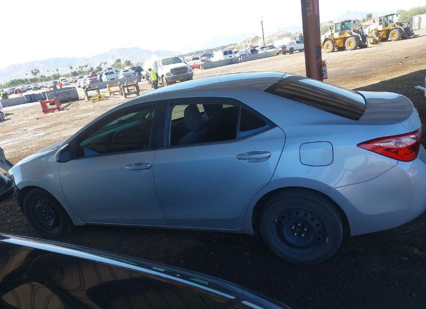 Photo 15 of 2019 Toyota Corolla LE (VIN 5YFBURHE0KP889313)