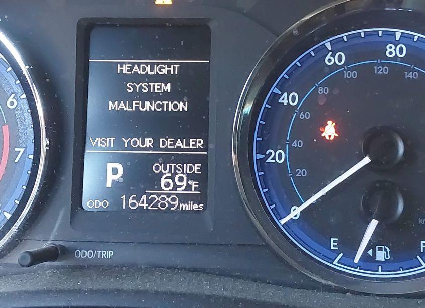 Photo 16 of 2019 Toyota Corolla LE (VIN 5YFBURHE0KP889313)