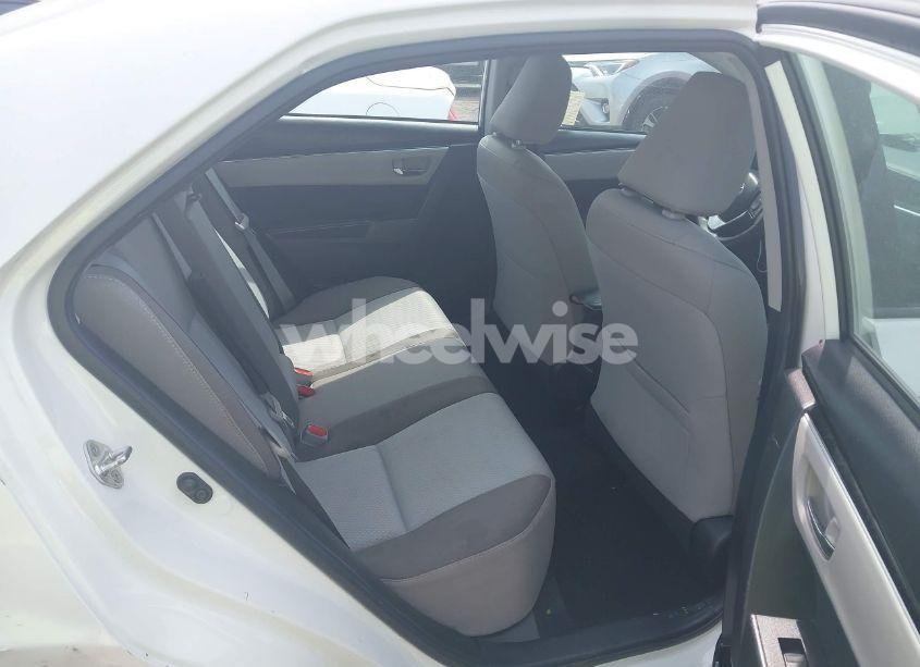 Photo 8 of 2019 Toyota Corolla LE (VIN 5YFBURHE0KP895824)