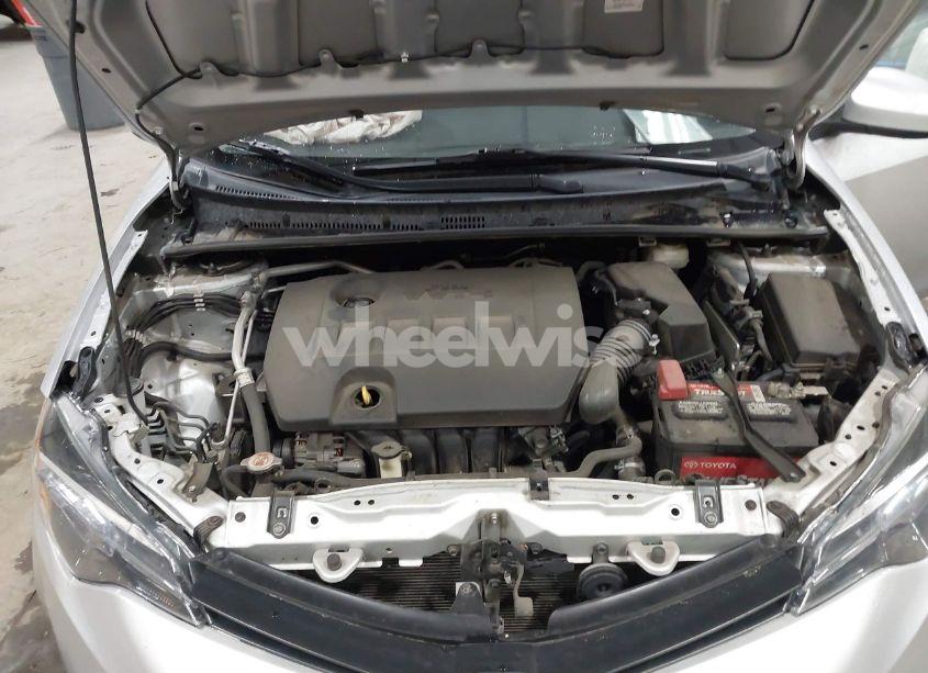 Photo 10 of 2019 Toyota Corolla LE (VIN 5YFBURHE0KP899744)