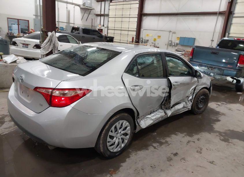 Photo 4 of 2019 Toyota Corolla LE (VIN 5YFBURHE0KP899744)