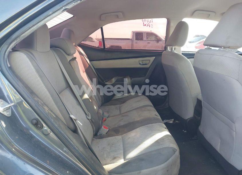 Photo 8 of 2019 Toyota Corolla LE (VIN 5YFBURHE0KP916557)