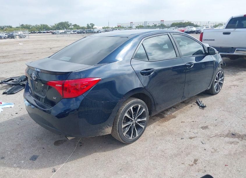 Photo 4 of 2019 Toyota Corolla SE (VIN 5YFBURHE0KP920964)