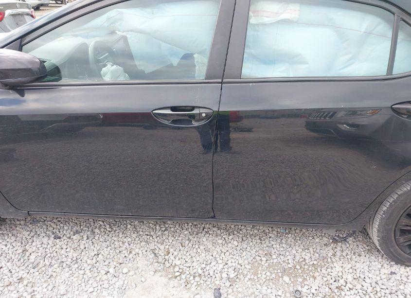 Photo 15 of 2019 Toyota Corolla LE (VIN 5YFBURHE0KP935089)