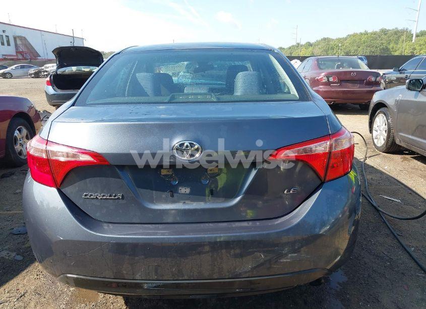 Photo 17 of 2019 Toyota Corolla LE (VIN 5YFBURHE0KP938641)