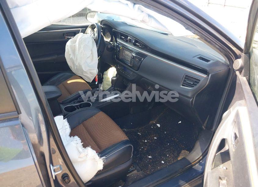 Photo 5 of 2014 Toyota Corolla L/LE/LE PLS/PRM/S/S PLS (VIN 5YFBURHE1EP005027)