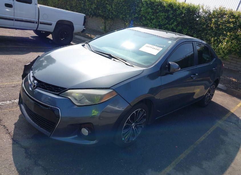 Photo 2 of 2014 Toyota Corolla L/LE/LE PLUS/LE PREMIUM/S/S PLUS/S PREMIUM (VIN 5YFBURHE1EP005707)