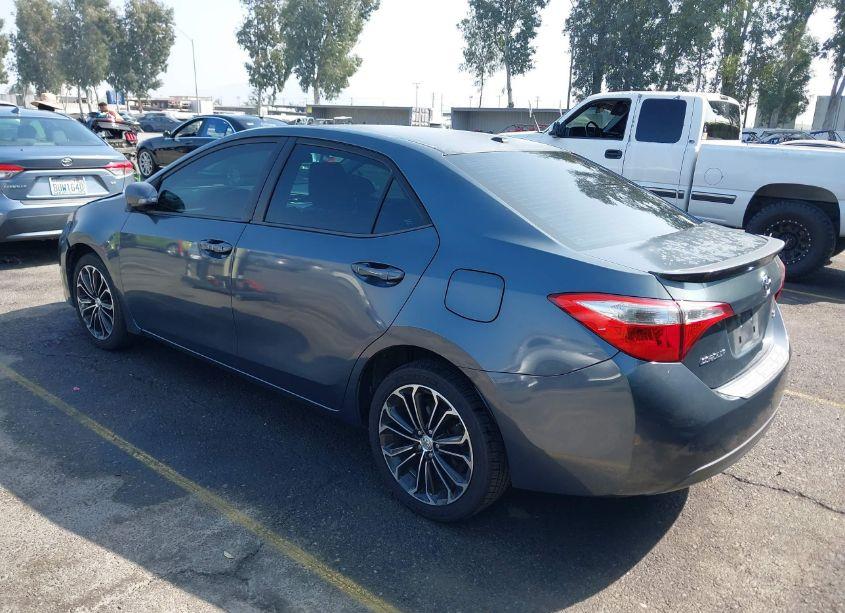 Photo 3 of 2014 Toyota Corolla L/LE/LE PLUS/LE PREMIUM/S/S PLUS/S PREMIUM (VIN 5YFBURHE1EP005707)