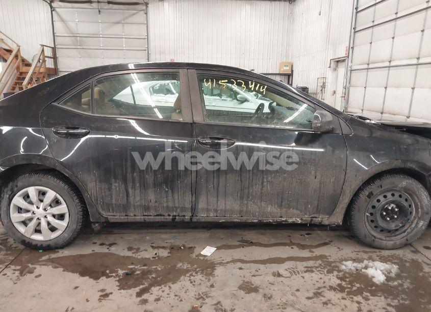 Photo 14 of 2014 Toyota Corolla LE (VIN 5YFBURHE1EP011524)