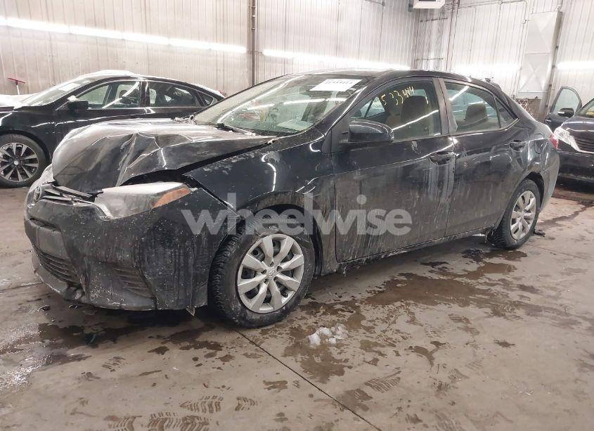 Photo 2 of 2014 Toyota Corolla LE (VIN 5YFBURHE1EP011524)