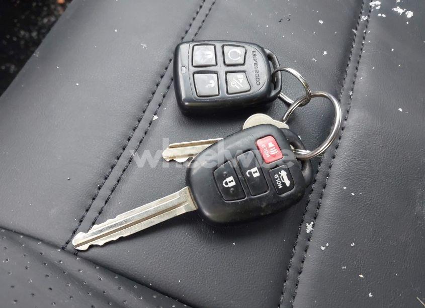 Photo 11 of 2014 Toyota Corolla S PLUS (VIN 5YFBURHE1EP024547)