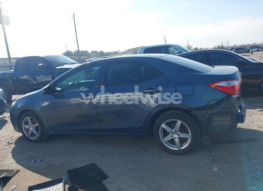 Photo 15 of 2014 Toyota Corolla LE (VIN 5YFBURHE1EP039596)