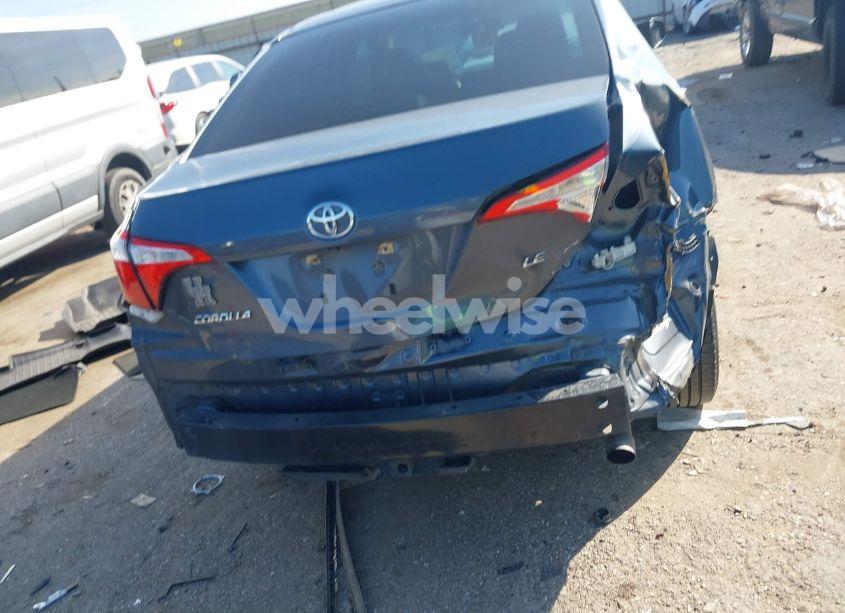 Photo 17 of 2014 Toyota Corolla LE (VIN 5YFBURHE1EP039596)