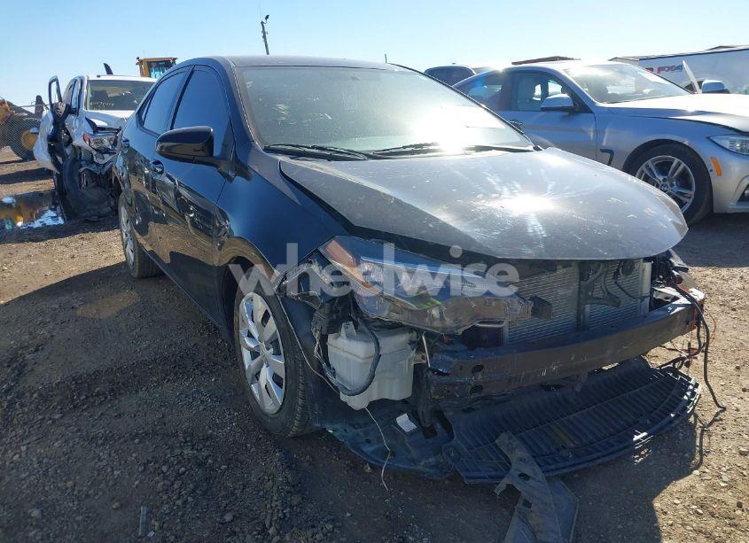 2014 Toyota Corolla LE (VIN 5YFBURHE1EP041980) main photo