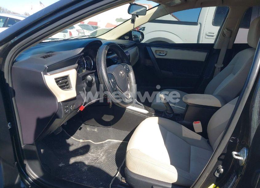 Photo 20 of 2014 Toyota Corolla LE (VIN 5YFBURHE1EP041980)